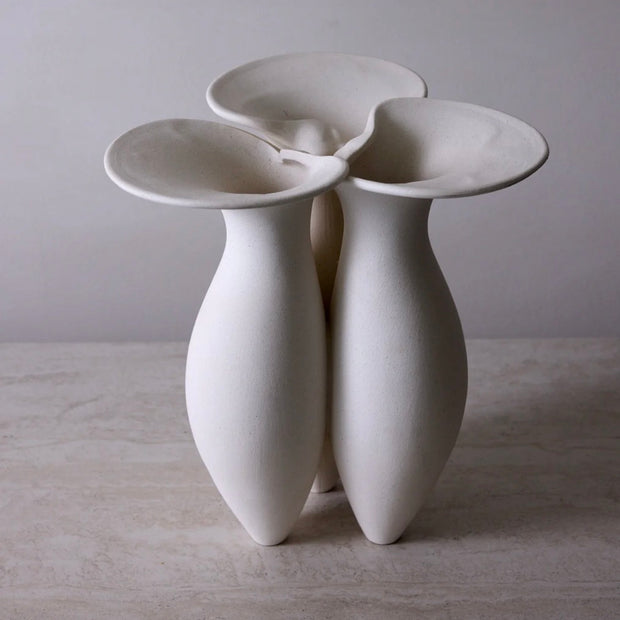 Ondi Ceramic vase