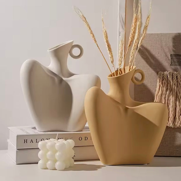 Anota Vase